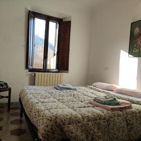 Il Ristoro Del Viandante Villa Licciana Nardi Eksteriør billede